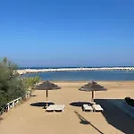 לינה וארוחת בוקר Marina Seaside פסקיצ'י