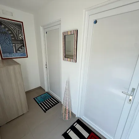 Bed & Breakfast Marina Seaside *