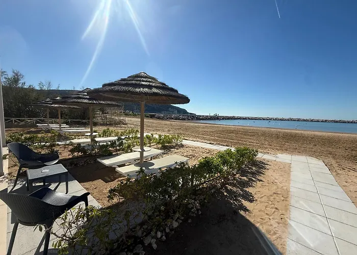 Bed and breakfast Marina Seaside *